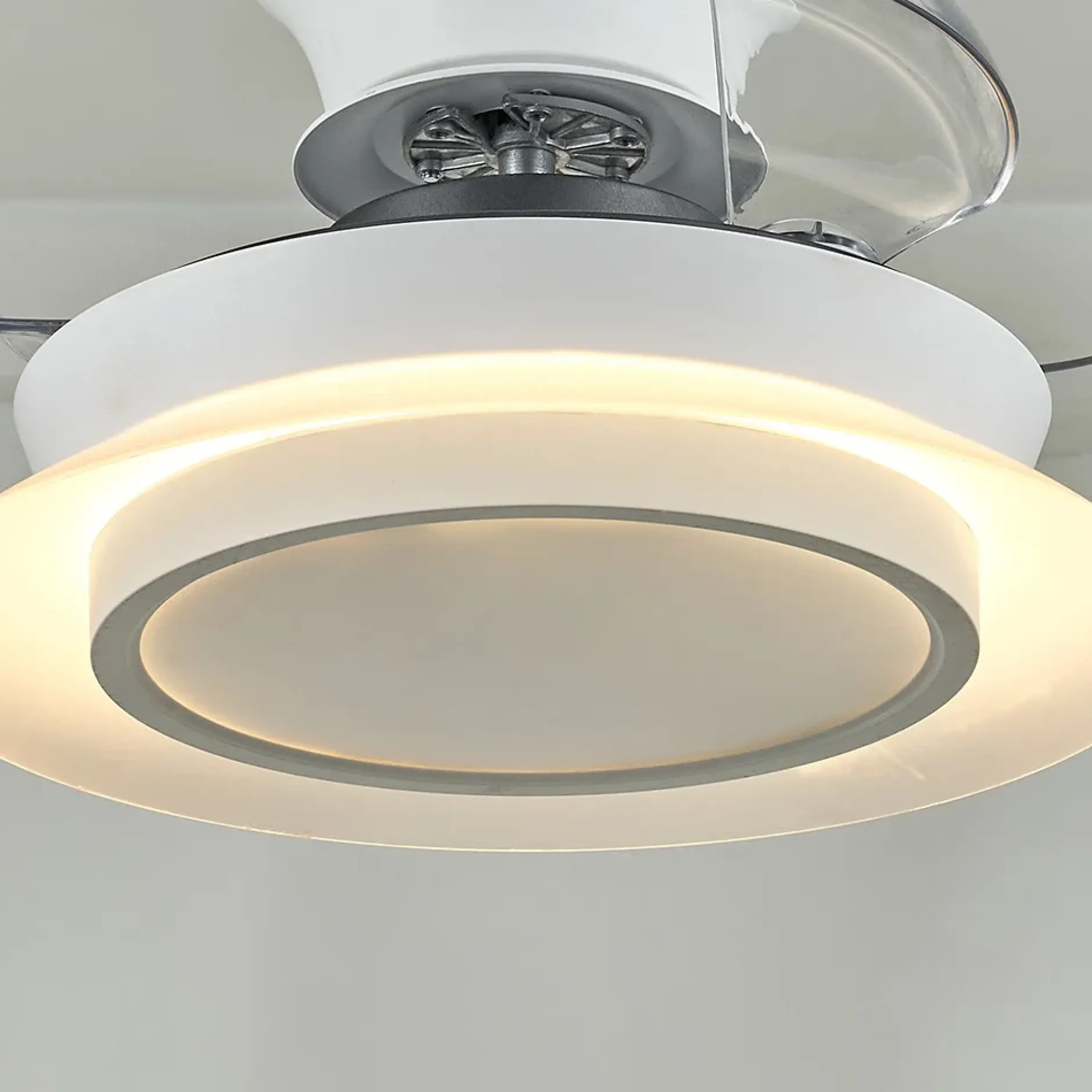 Deckenventilator 'Villa CCT'