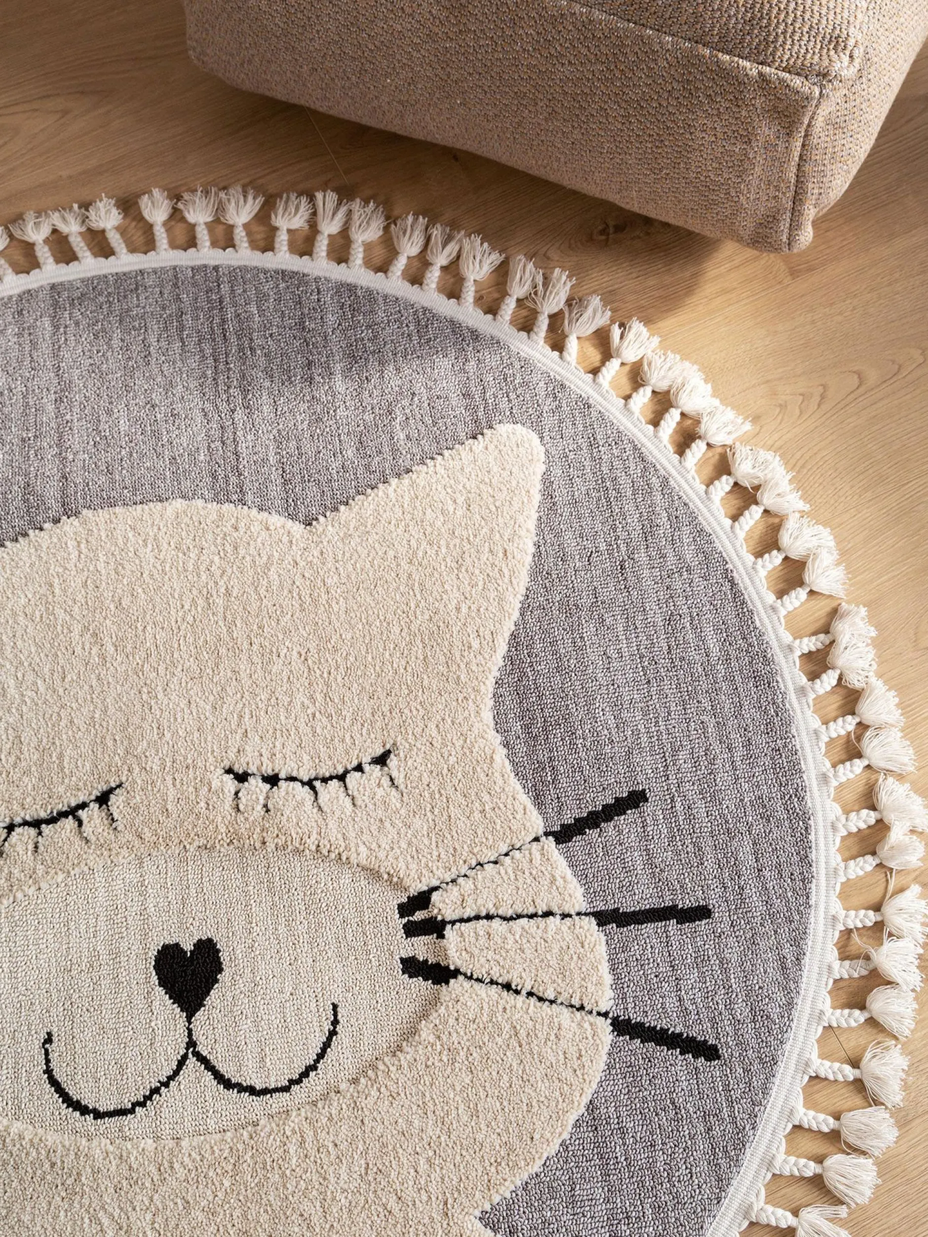 Design Kinderteppich Momo Grau III