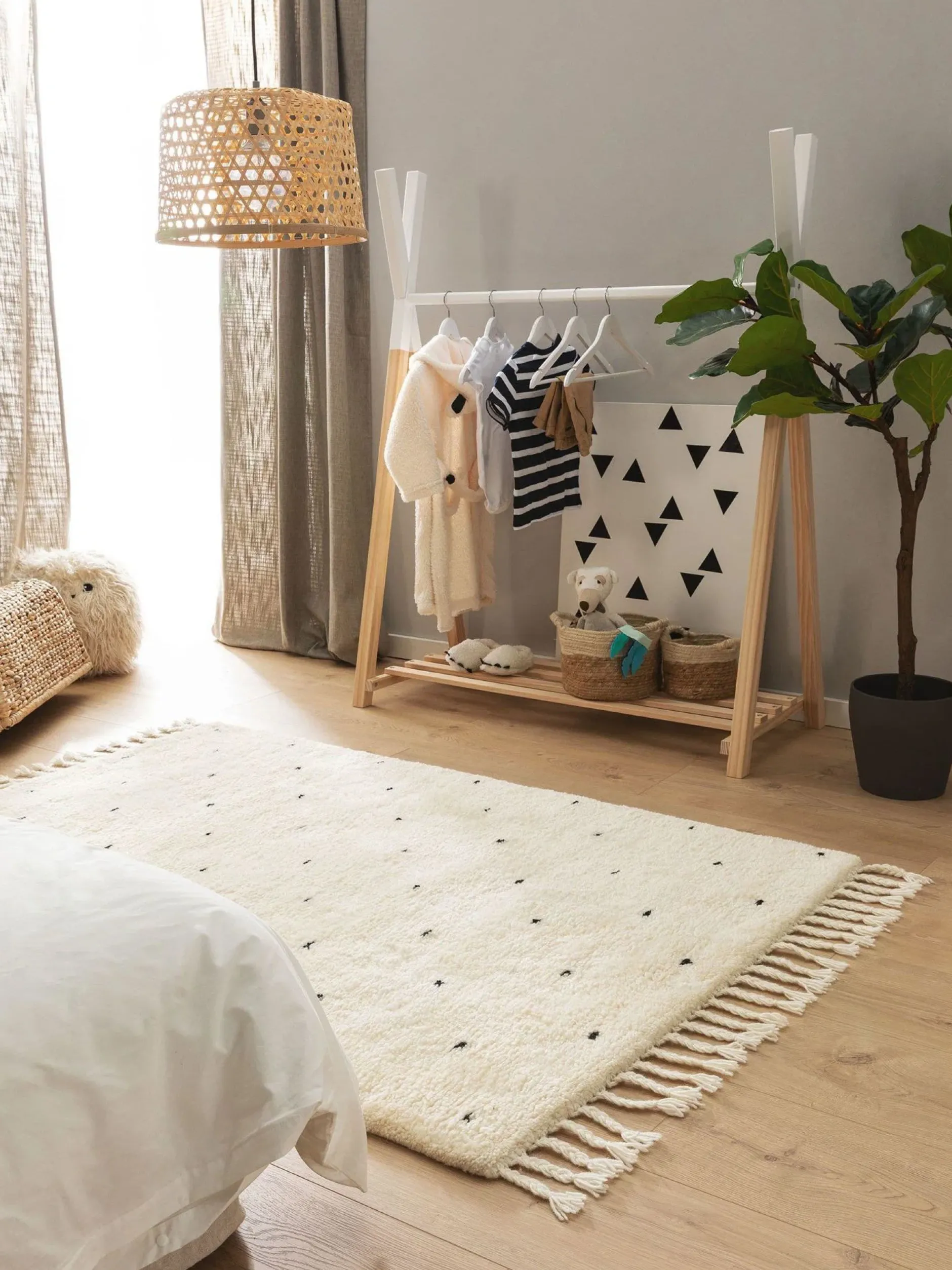 Design Kinderteppich Theo Beige