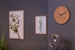 Design Wanduhr 'Akkuhrat Eiche rund'