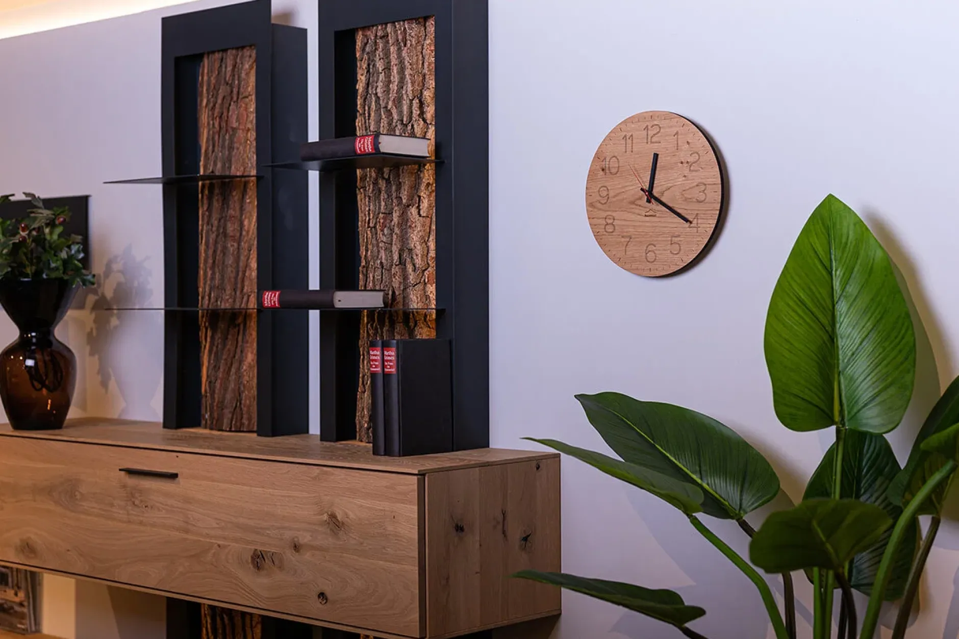 Design Wanduhr 'Duhrchblick Eiche rund'