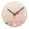Design Wanduhr 'Duhrchbruch Zirbe rund'