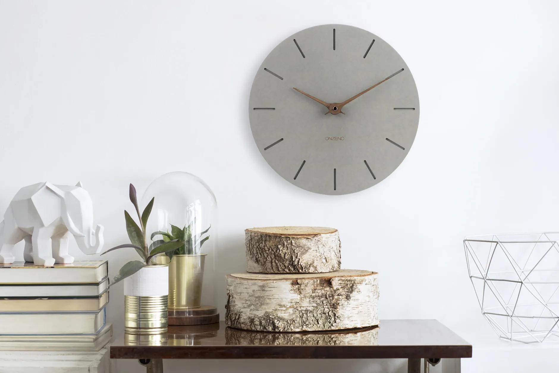 Design Wanduhr 'THE ABSTRACT.'