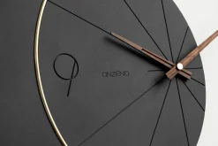 Design Wanduhr 'THE BLACK MOON.'