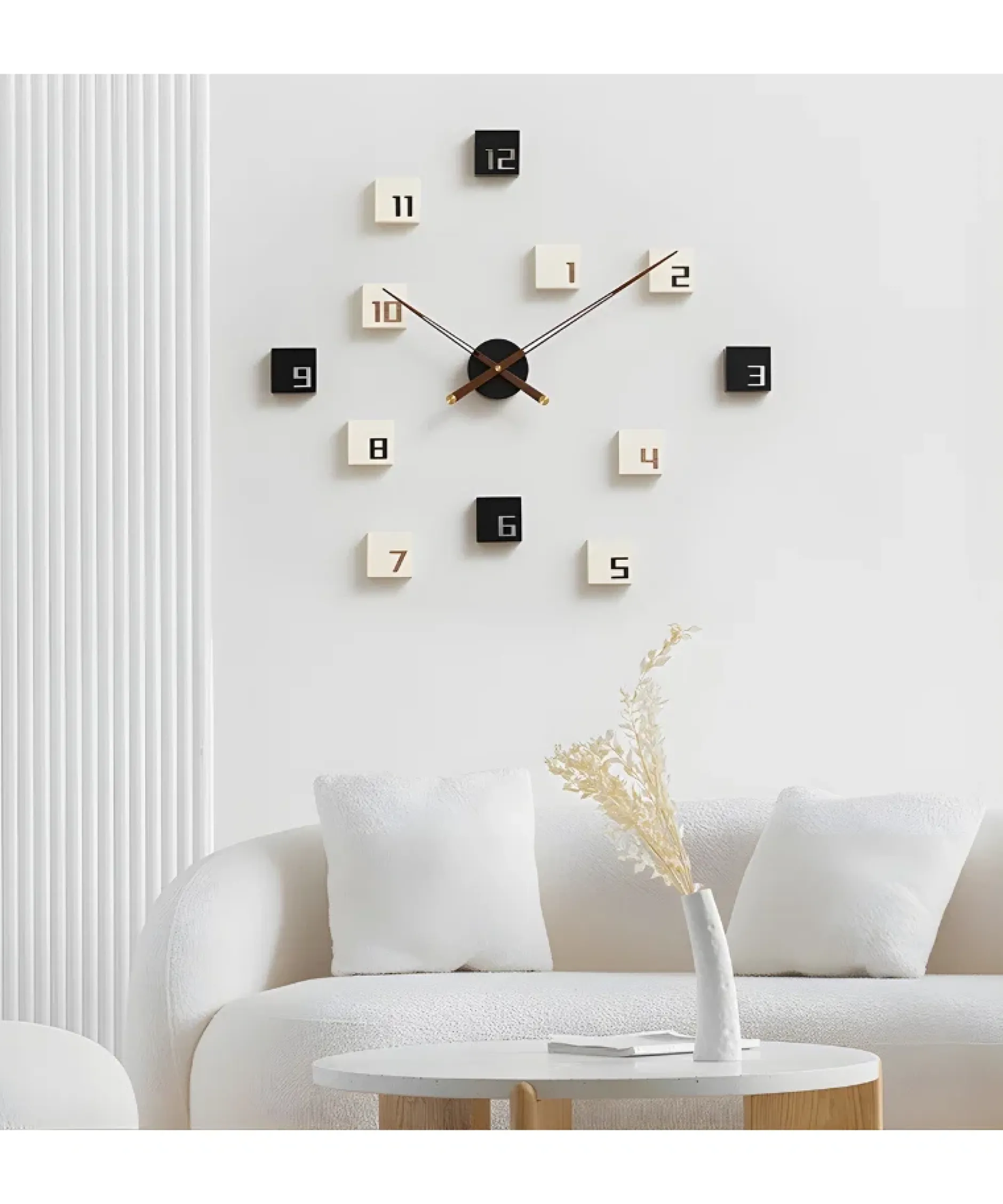 Design Wanduhr 'THE CONTRAST'