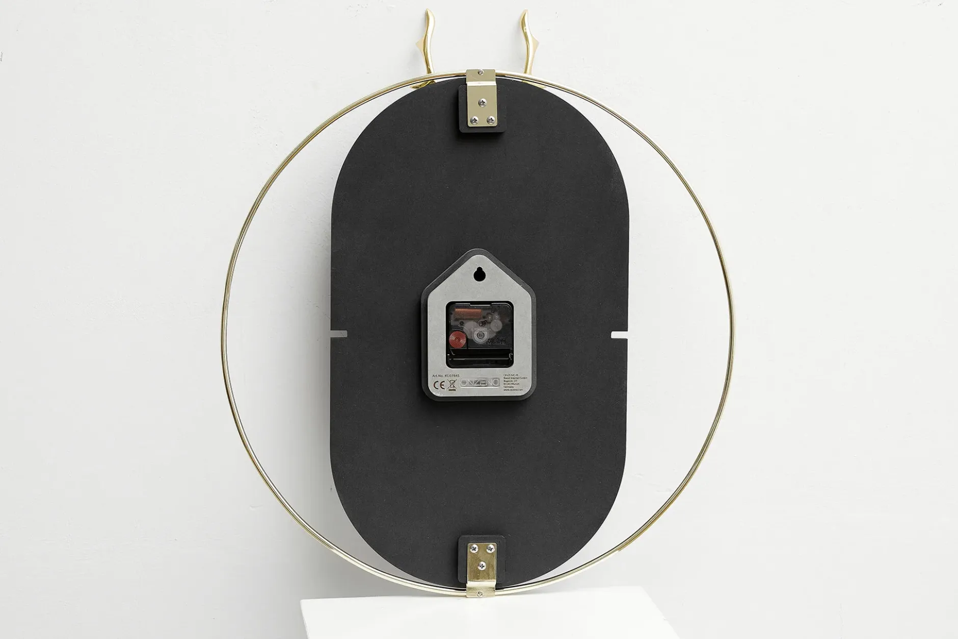 Design Wanduhr 'THE DARK SKY.'