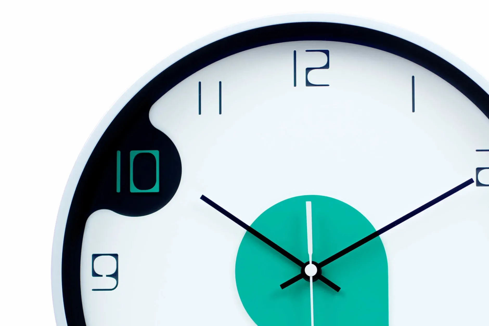 Design Wanduhr 'THE DROPLET.'