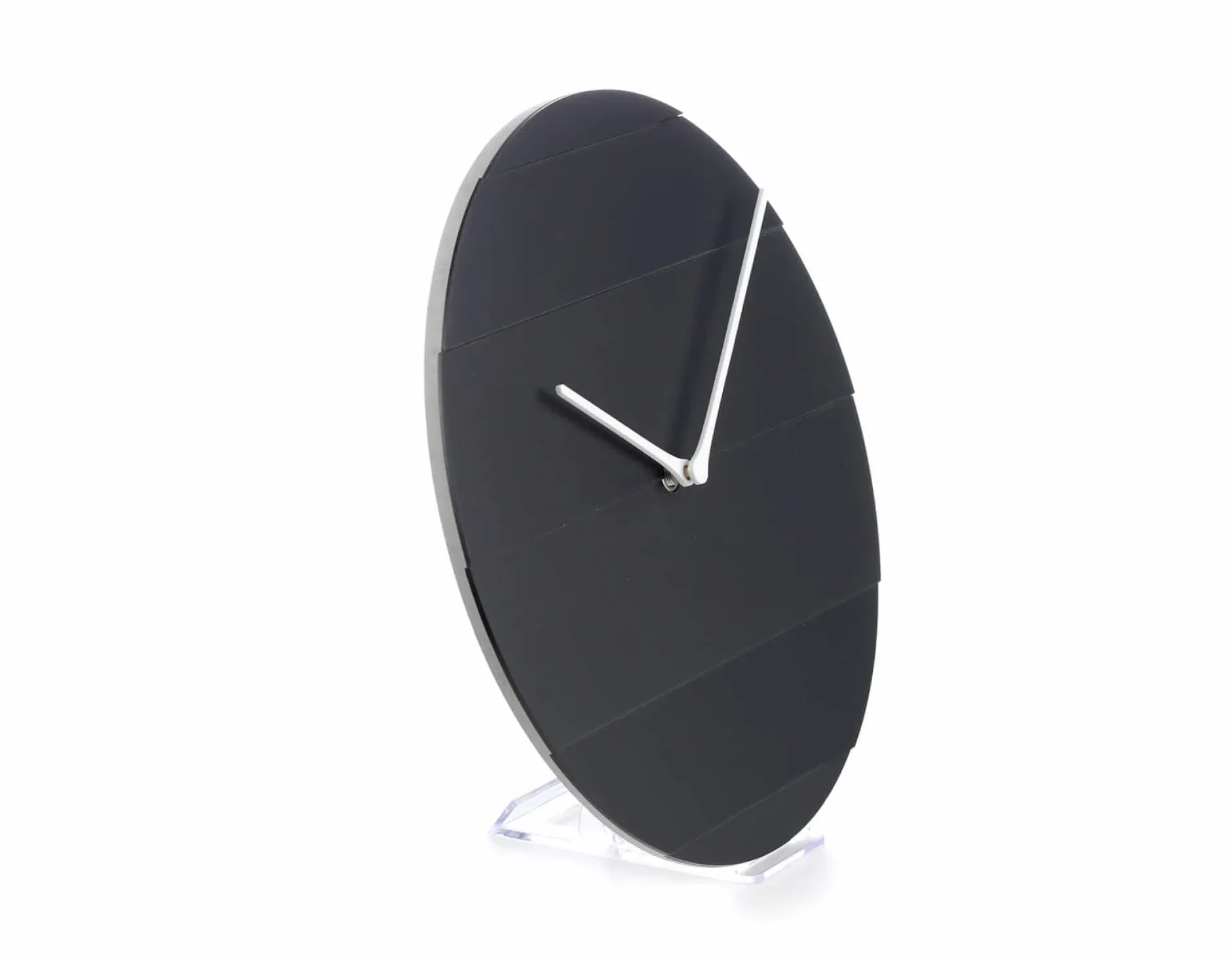 Design Wanduhr 'THE ESSENTIAL.'