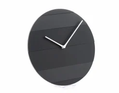 Design Wanduhr 'THE ESSENTIAL.'