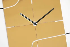Design Wanduhr 'THE GOLDEN MEAN.'