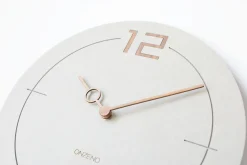 Design Wanduhr 'THE GREY.'