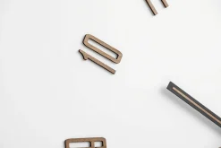 Design Wanduhr 'THE INDEPENDENT.'
