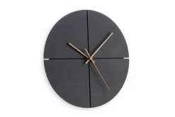 Design Wanduhr 'THE INTENSE.'