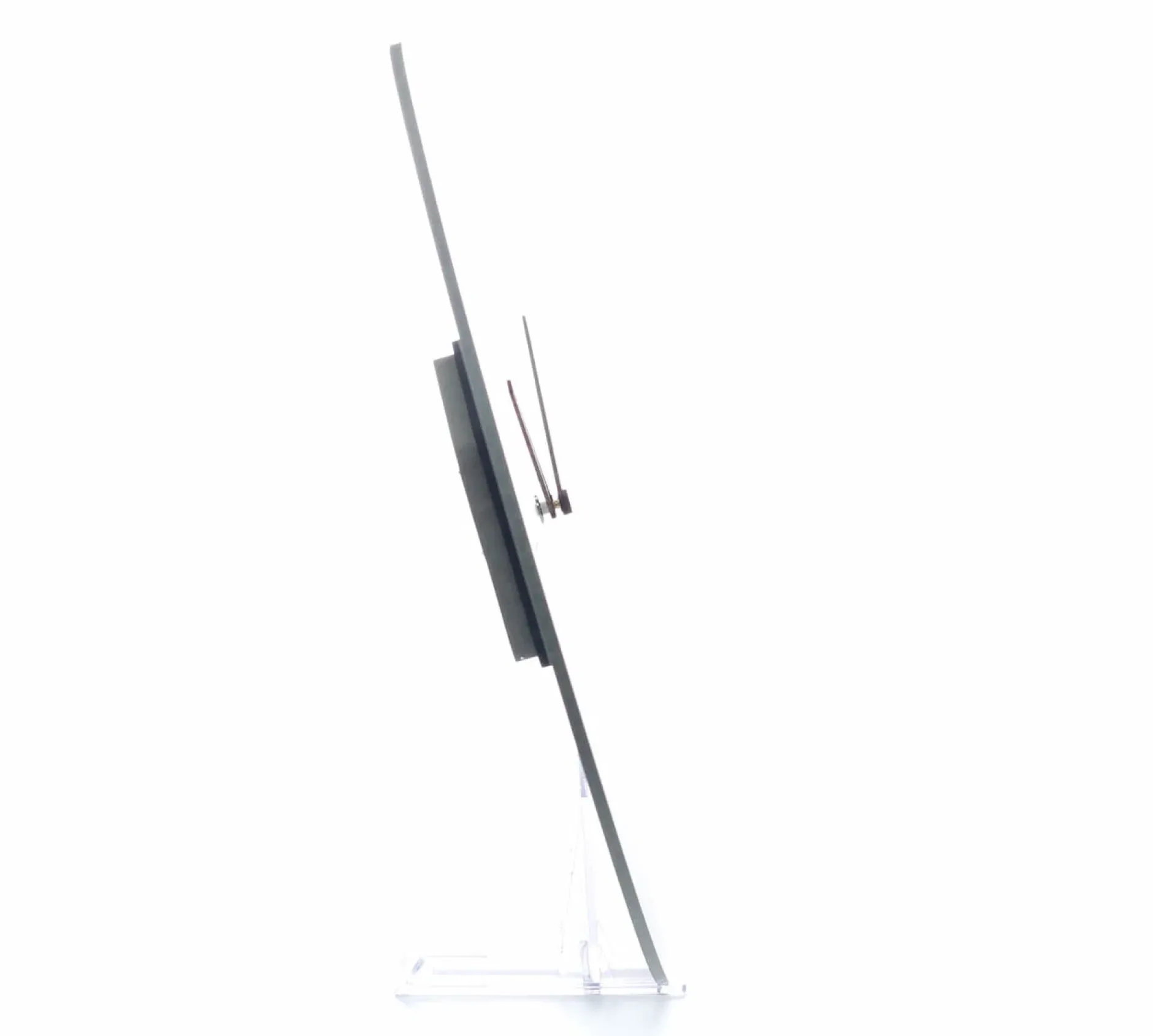 Design Wanduhr 'THE LUCID.'