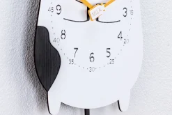 Design Wanduhr 'THE MILKY.'