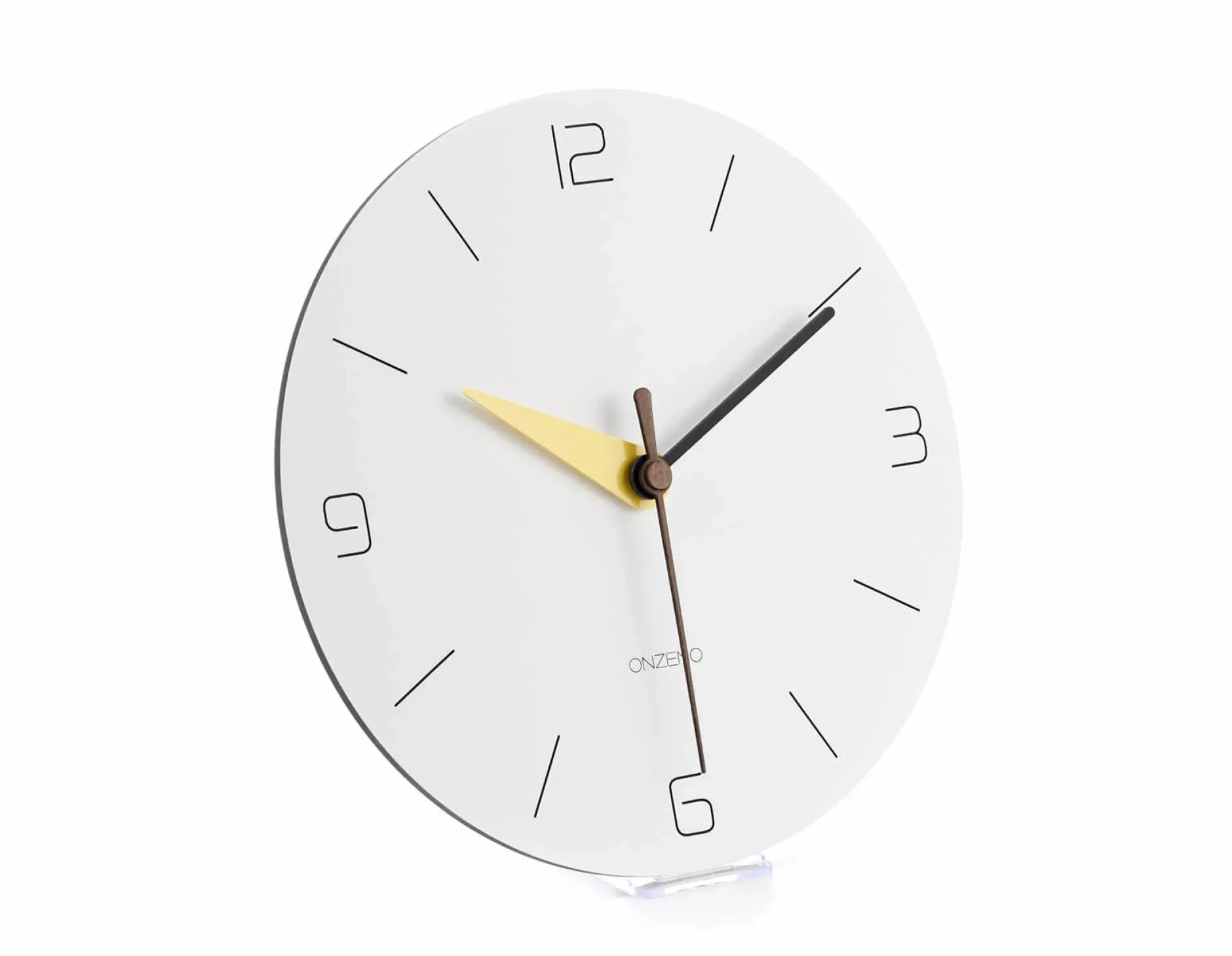 Design Wanduhr 'THE RUBY.'