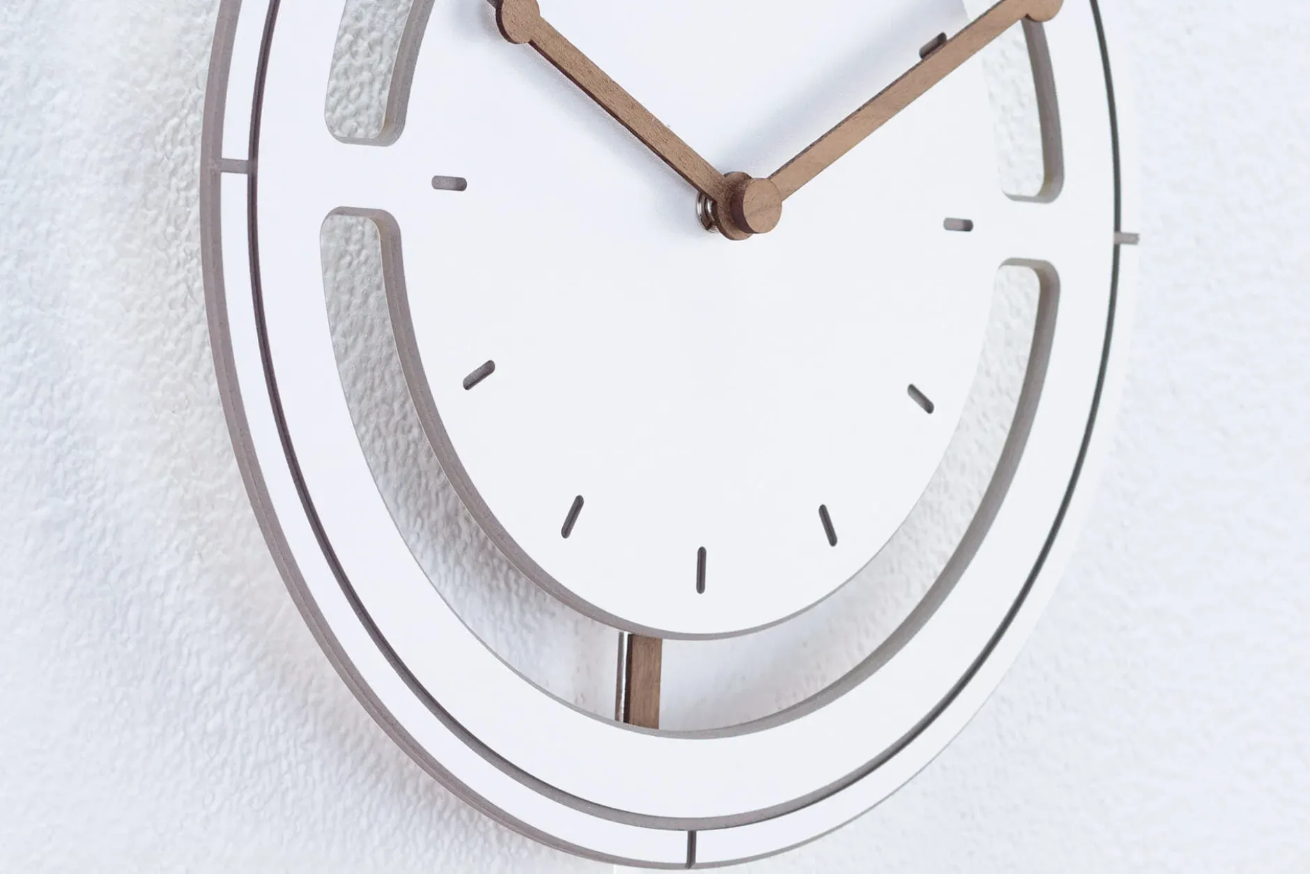 Design Wanduhr 'THE TIKTOK.'