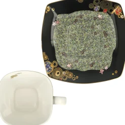 Goebel Tasse mit Untertasse 'Der Kuss'