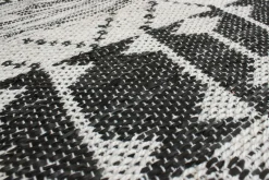 Handgefertigter Teppich 'Alpha und Omega' 160x230cm