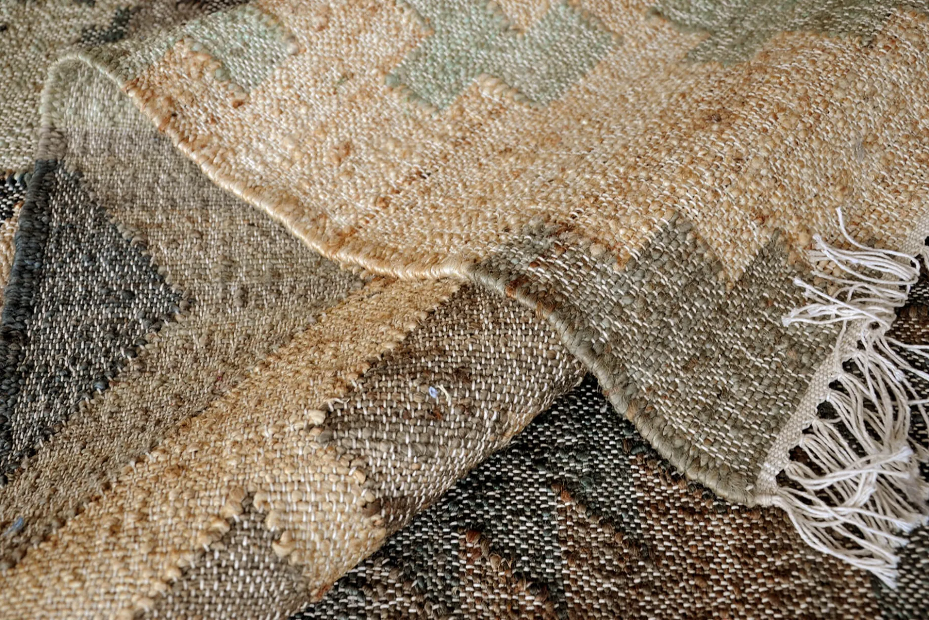 Handgefertigter Teppich 'Arkadien' 160x230cm