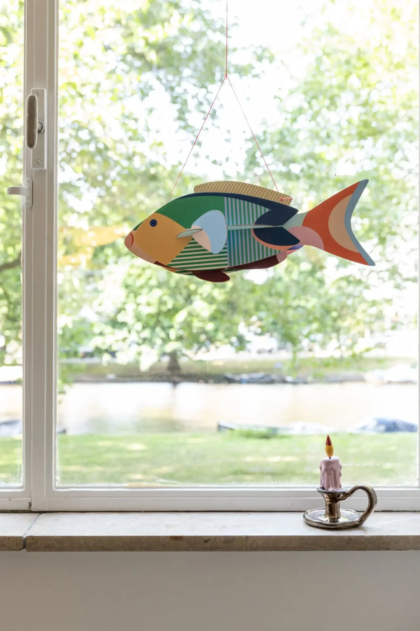 Hängende Deko 'Leuchtender Fisch'