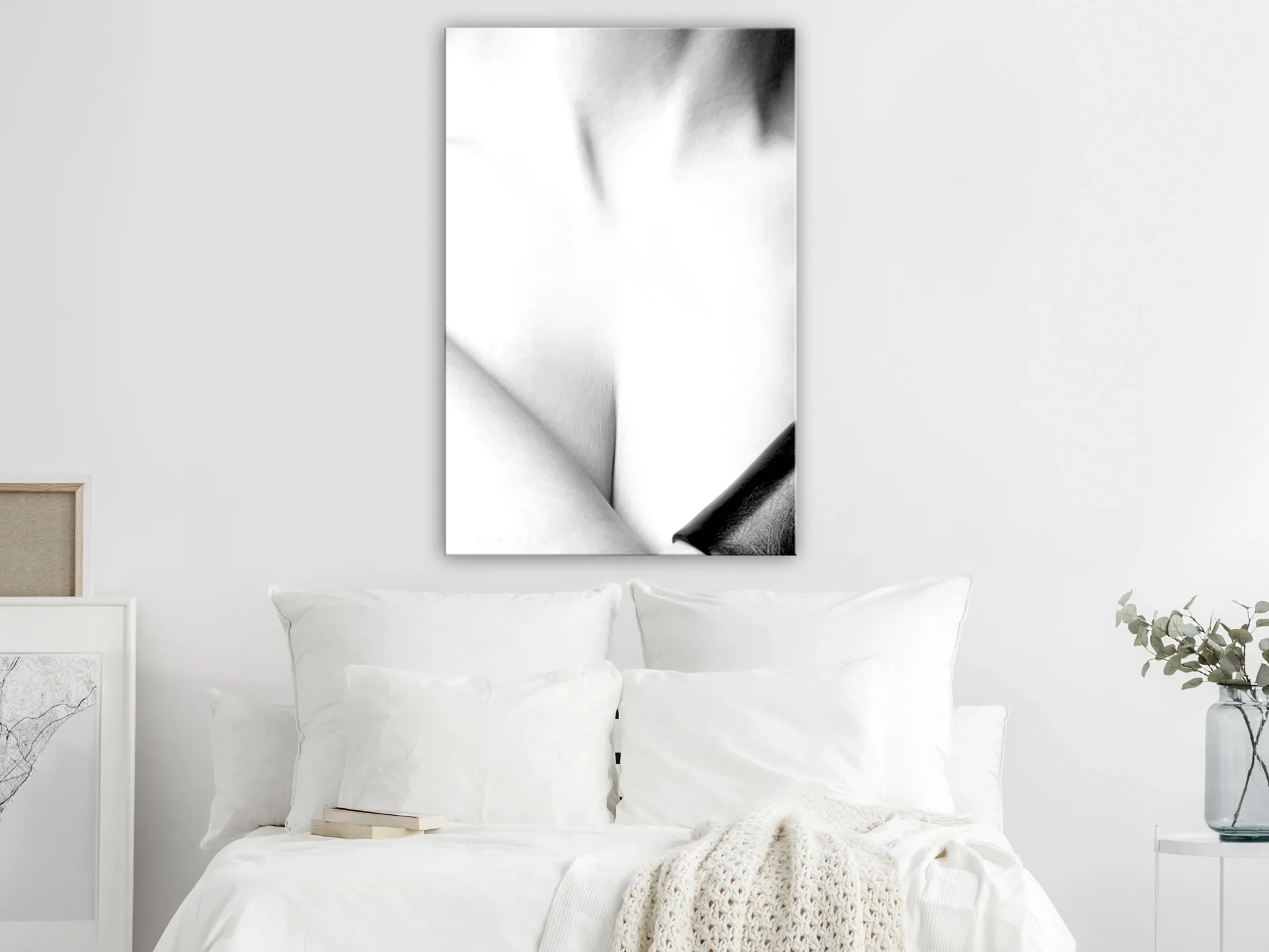 Kunstdruck auf Leinwand 'Grace Vertical'