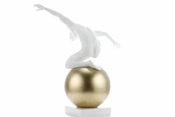 Kunststein Skulptur 'Sprung ins Leben' 48x47x27cm