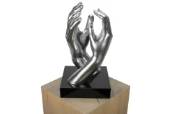 Kunststein Skulptur 'Was auch passiert' 21x41x21cm