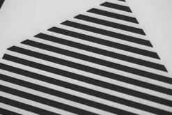 Papierkunst Wandbild 'Houses in black n white' 50x70cm