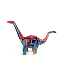 Papierskulptur 'Leuchtender Riesendino'