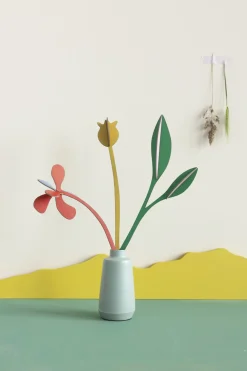 Papierskulptur 'Minimalistische Blüte'