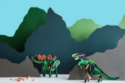 Papierskulptur 'Stachel-Dino'