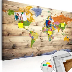 Pinnwand Bild 'Map on wood: Colourful Travels'