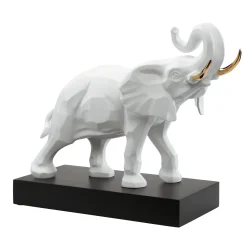 Porzellan Figur 'Majestic Elephant 3' von Goebel 43x57x25cm