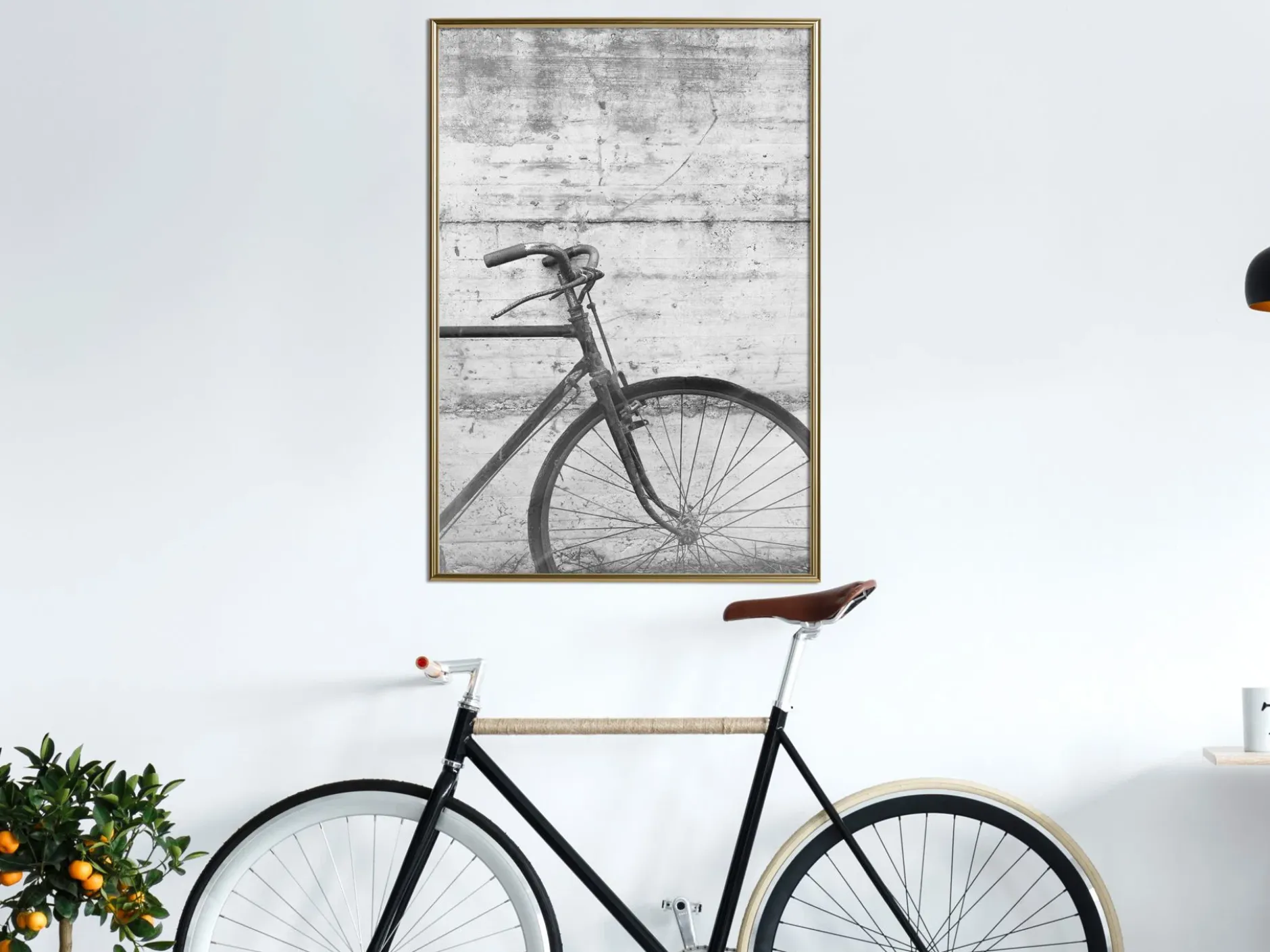 Poster 'Bicycle Leaning Against the Wall'