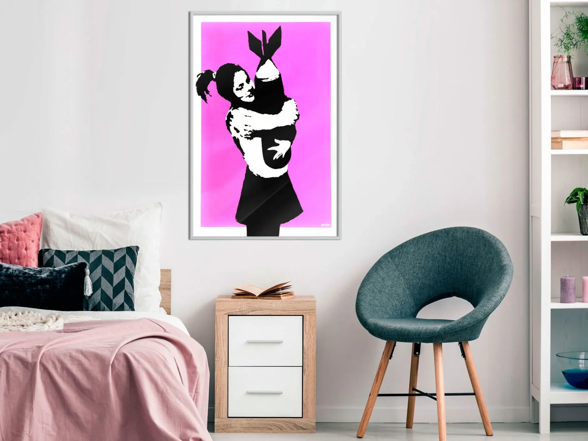 Poster 'Bomb Hugger'
