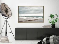 Poster 'Chilly Morning at the Seaside'