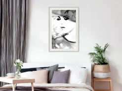 Poster 'Elegance in Love'