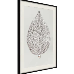 Poster 'Leaf-Shaped Pendant'