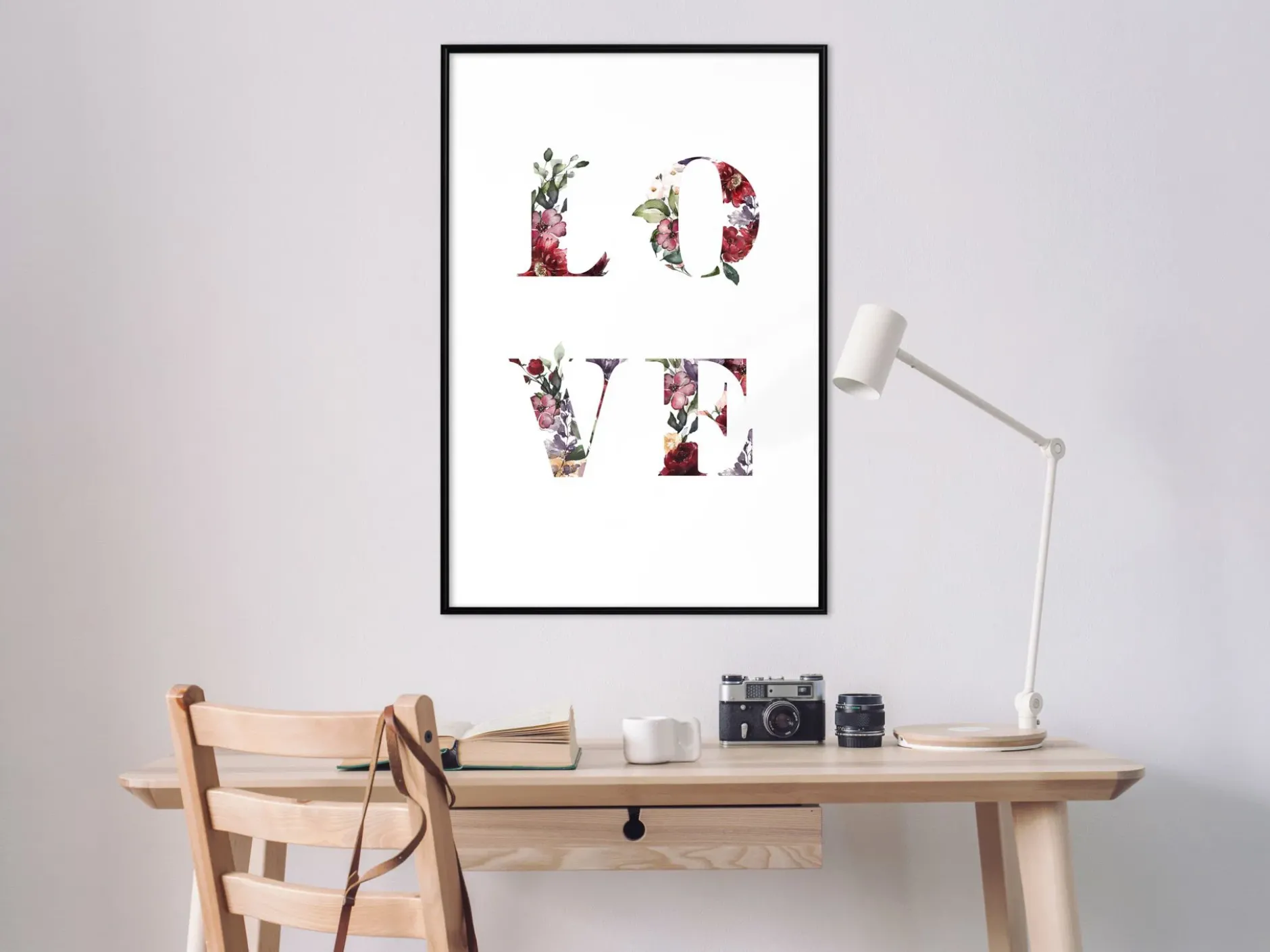 Poster 'Love in Flowers'