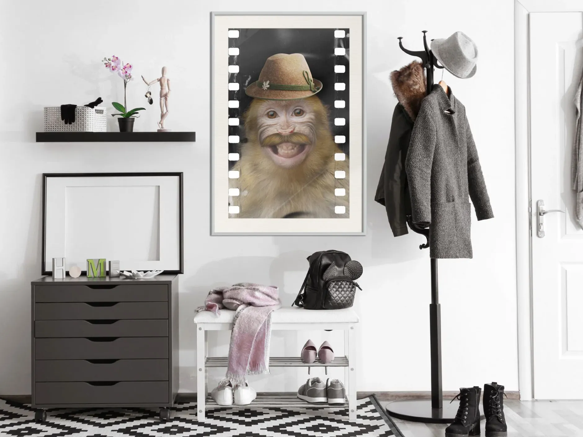 Poster 'Monkey In Hat'