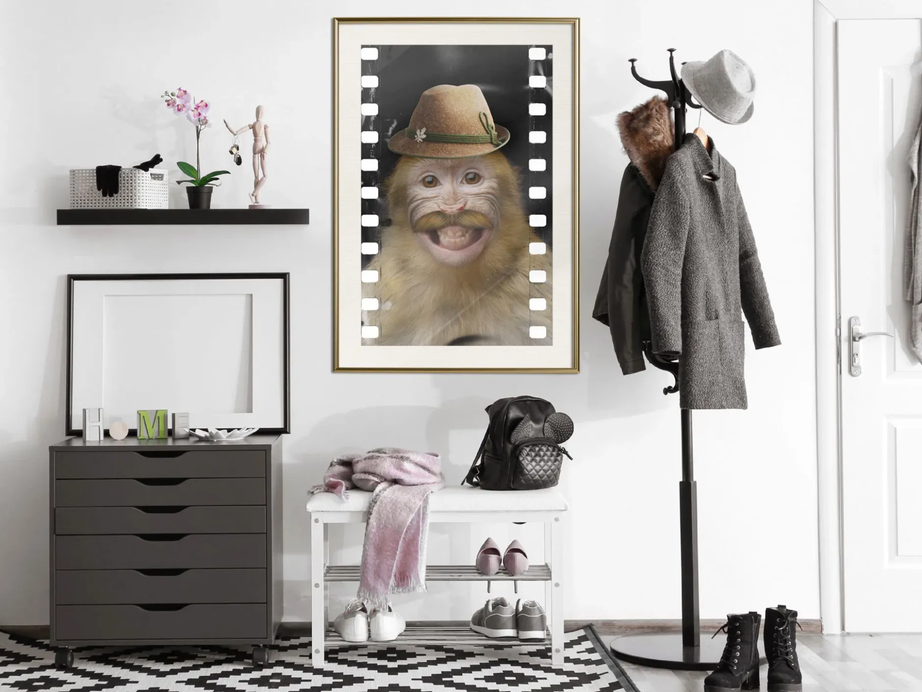 Poster 'Monkey In Hat'