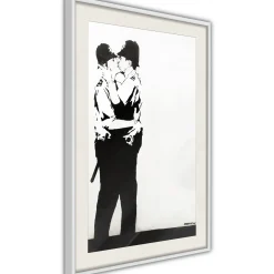 Poster 'Policemen Kissing'