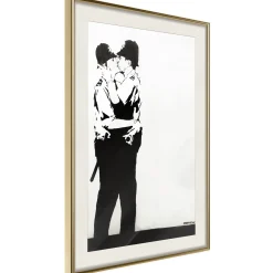 Poster 'Policemen Kissing'