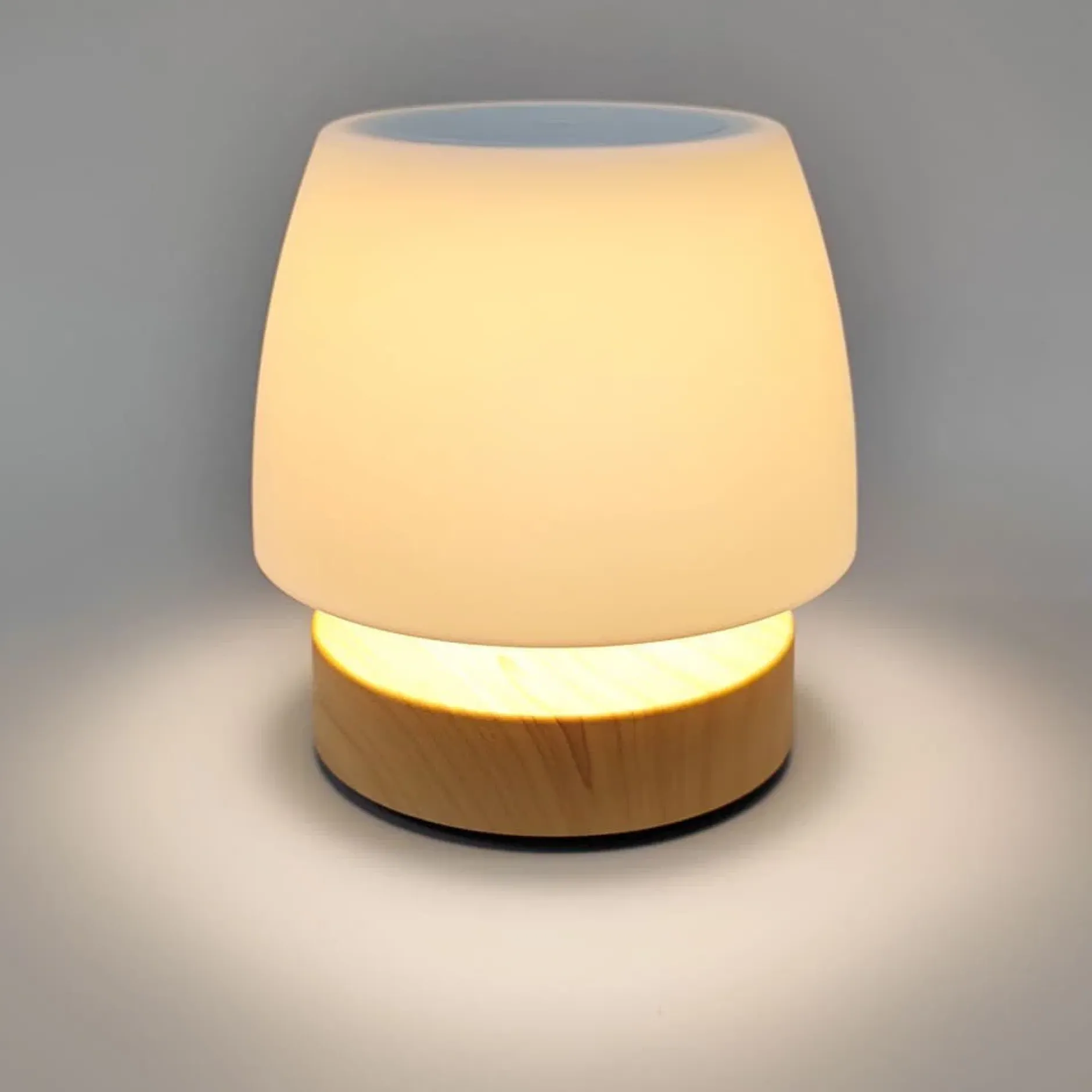 Tischlampe 'Small T'