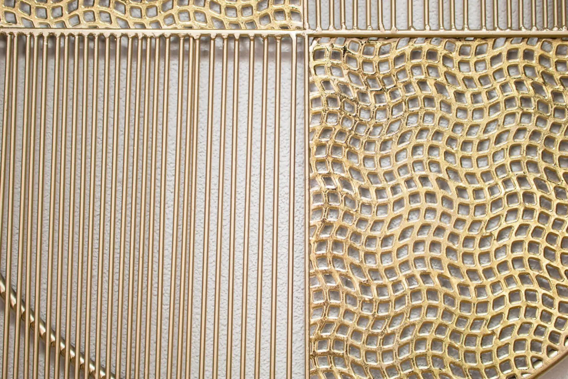 Wanddeko Metall 'Überkreuzte Sanduhren' 60x80x2cm