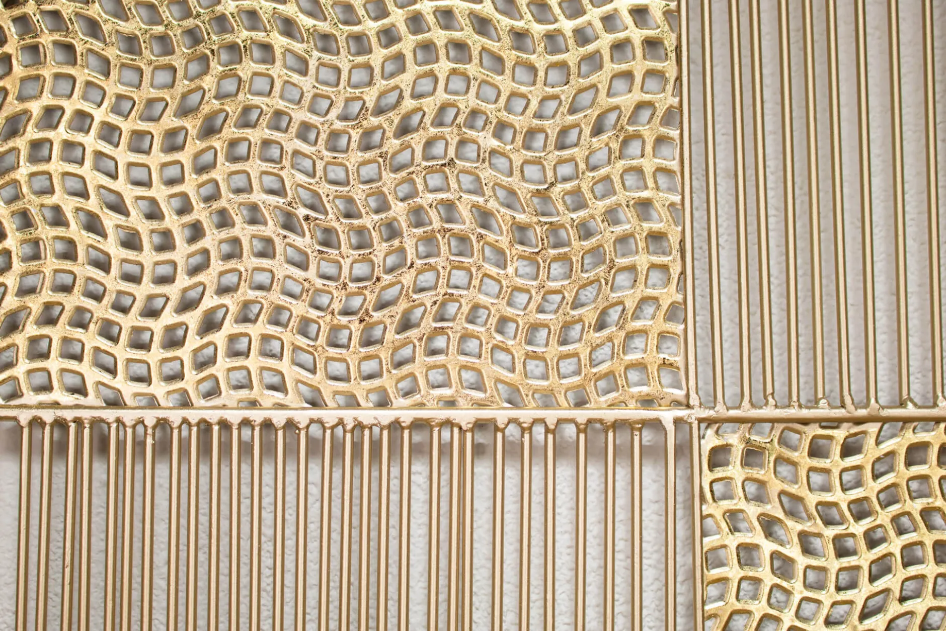 Wanddeko Metall 'Überkreuzte Sanduhren' 60x80x2cm