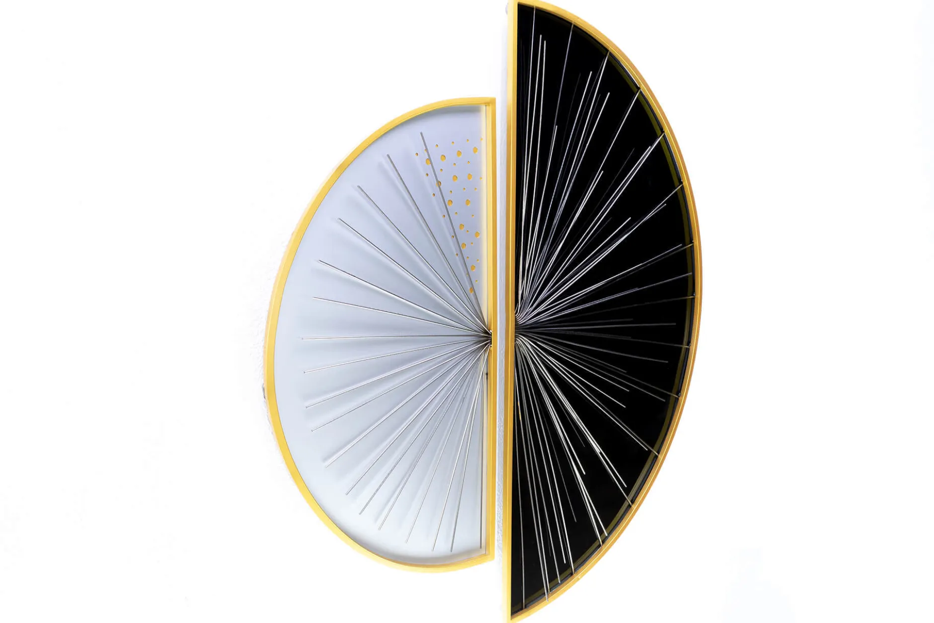 Wanddeko Metall 'Between Moon and Sun' 91x81x3,5cm