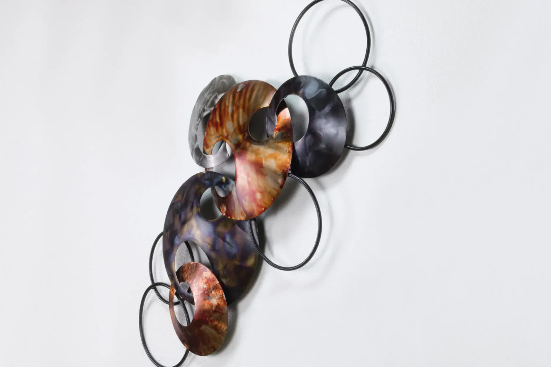Wanddeko Metall 'Interconnected Chaos' 106x56x7,5cm