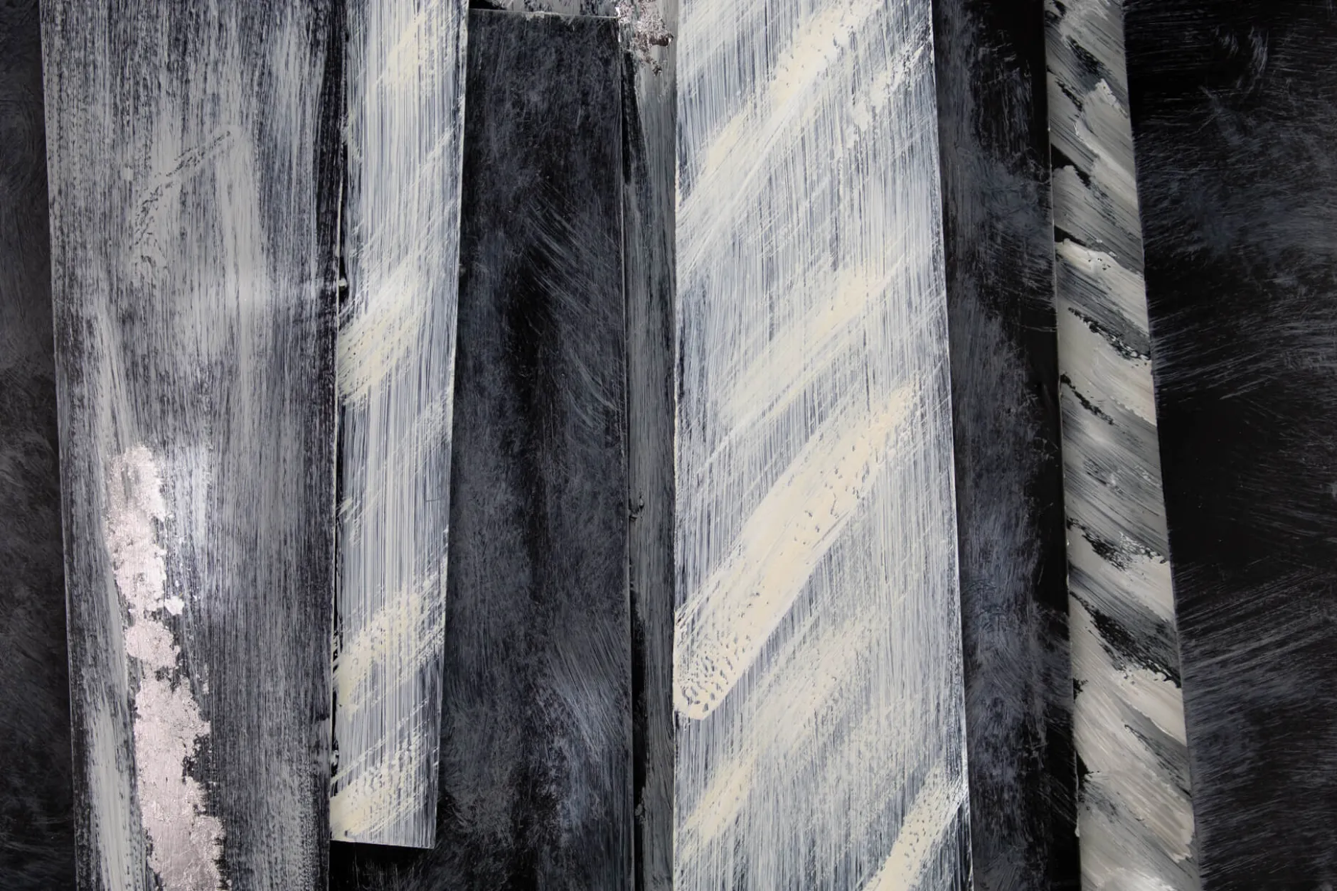 Wanddeko Metall 'Kühle Eleganz' 80x60x5cm